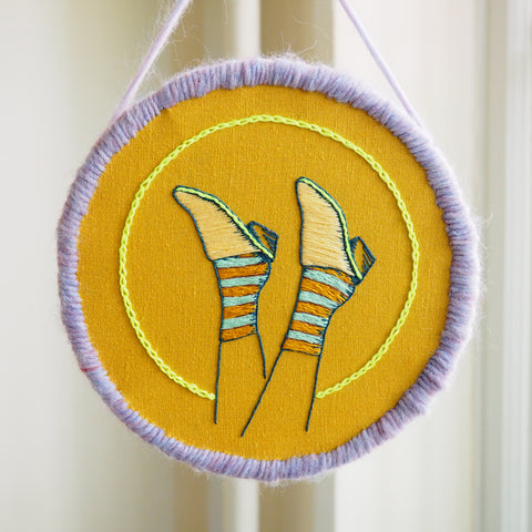 dearest-q - Feet in the air - fibre wrapped embroidery on linen - Dearest Q - Hand embroidered art